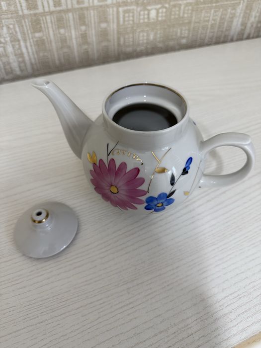 Чайник. Фарфор из СССР