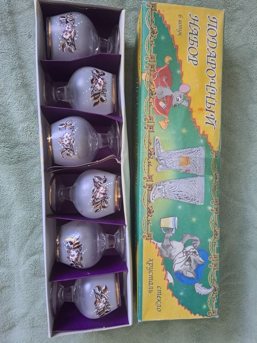 Продам рюмки.                                  .