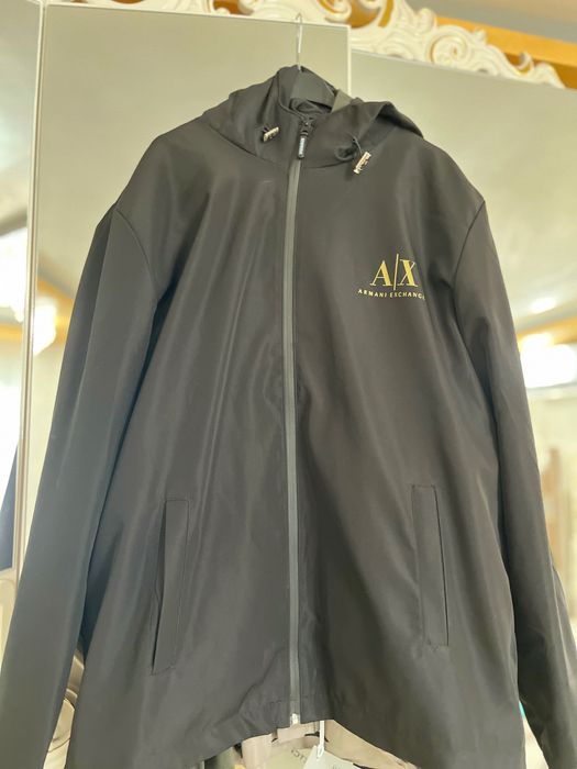 Шлиферни якета на Boss - Armani