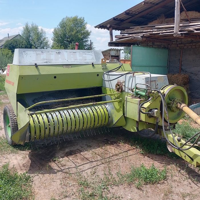 Пресс подборщик Claas
