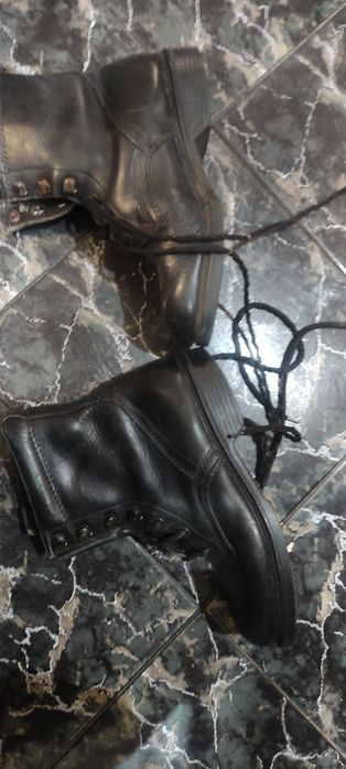 Продавам обувки гамаши