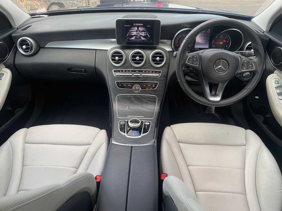 Dezmembrez mercedes c class w205/panoramic/far led/bara/capota/haion/