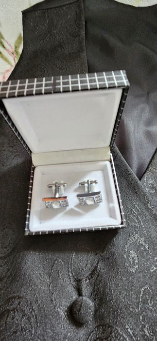 Costum mire model deosebit (Pasha men's wear)