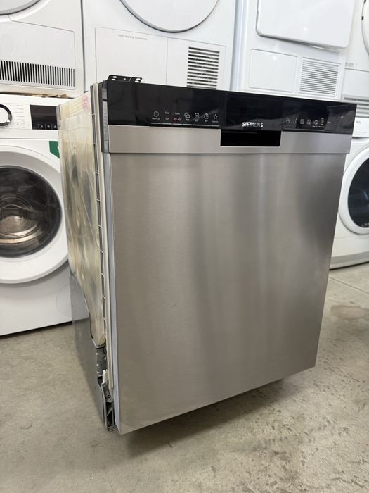 Съдомиялна машина за полу вграждане Siemens Iq500 60 см