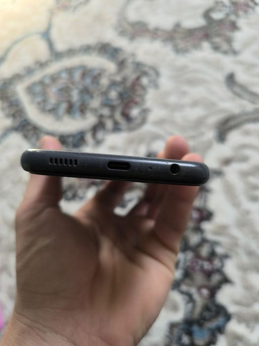 Samsung a 13 telefoni