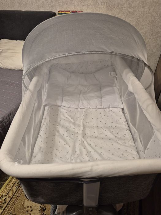 Продам детскую кроватку