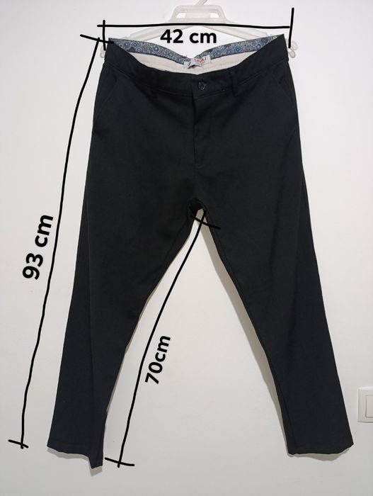 Pantaloni eleganți