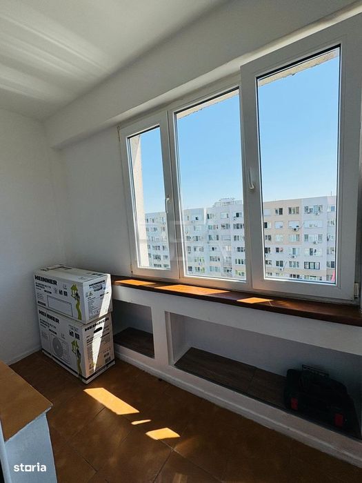 2 camere Titan decomandat, an 1972, reabilitat