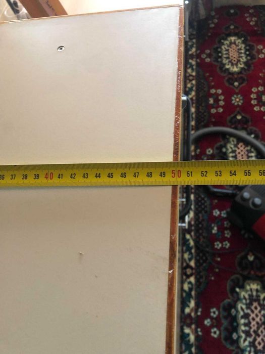 Помощна масичка на колела