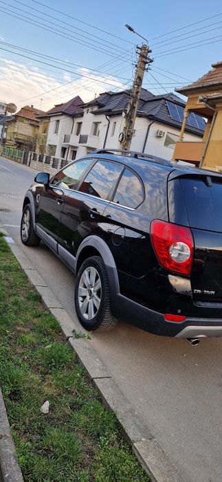 Vând Chevrolet Captiva motor 3.2 benzina