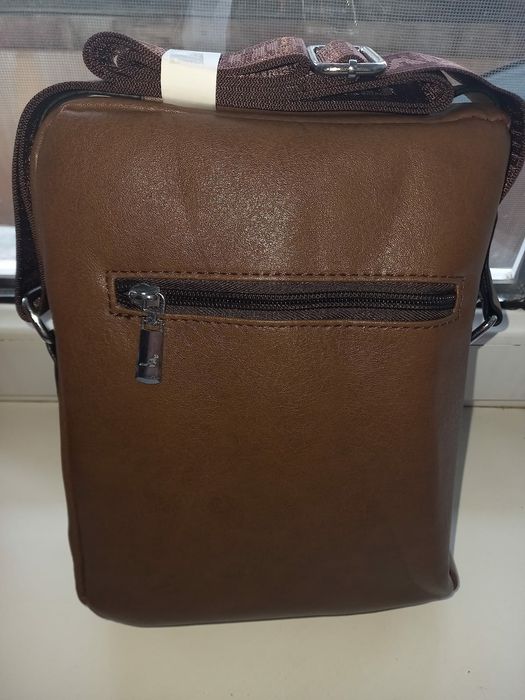 Продам сумку барсетку