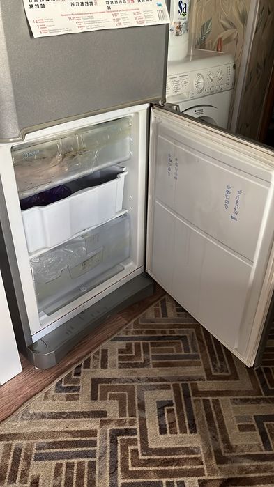 Продам холодильник в рабочем состояний