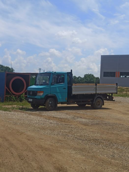 Mercedes Vario,812,bascula,7,5t.