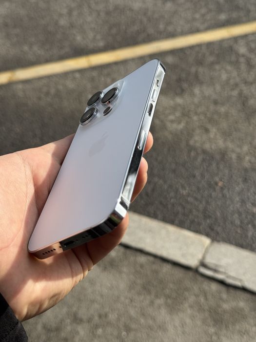 Iphone 14 pro  без ремонта