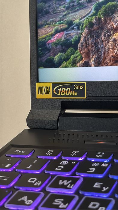 Продаю новый Acer Nitro V16s