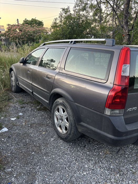 Volvo XC70 2.5T (2006 г.)