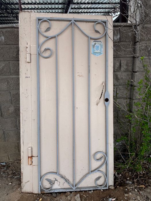 Железные ворота б/у