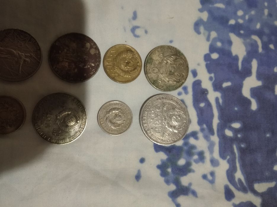 Продам истерические монеты