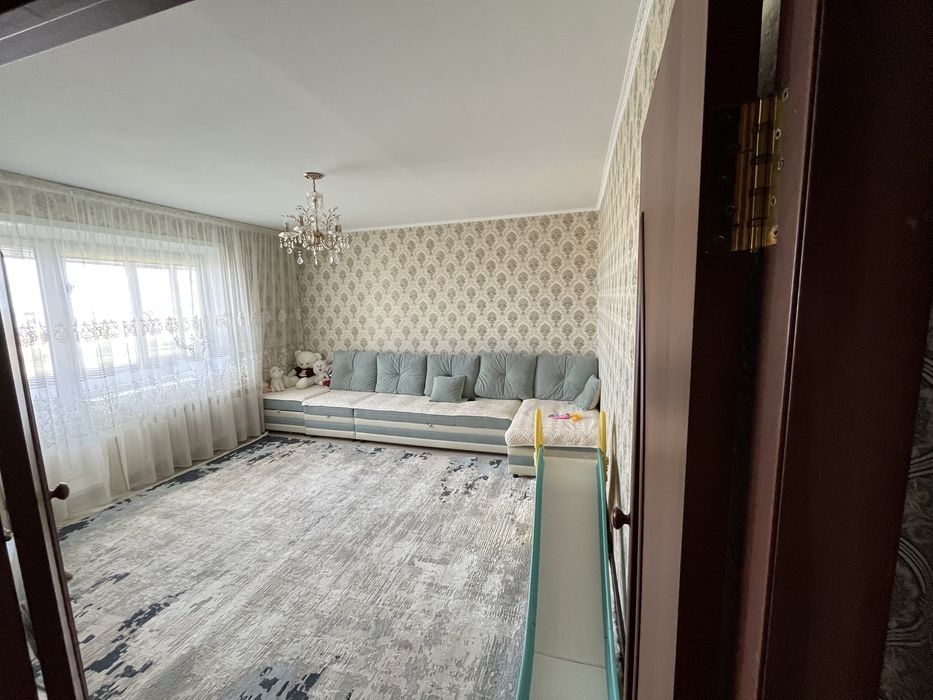 Продам квартиру 6-87