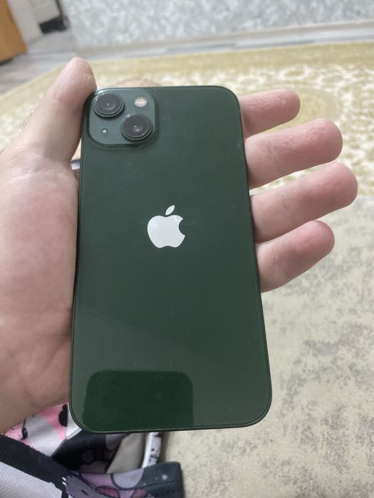 Продам iphone 13 на 128gb
