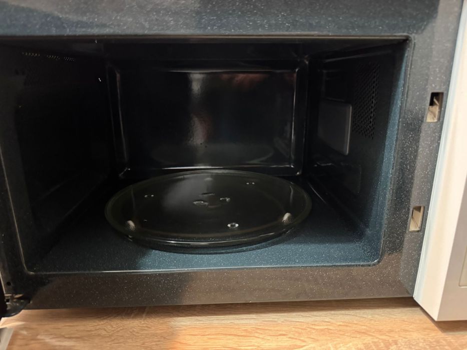 Микроволновка Samsung