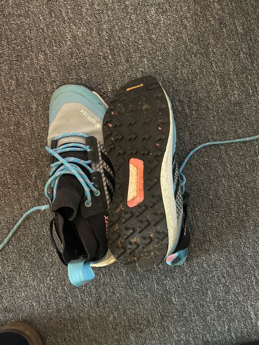 Оригинални обувки