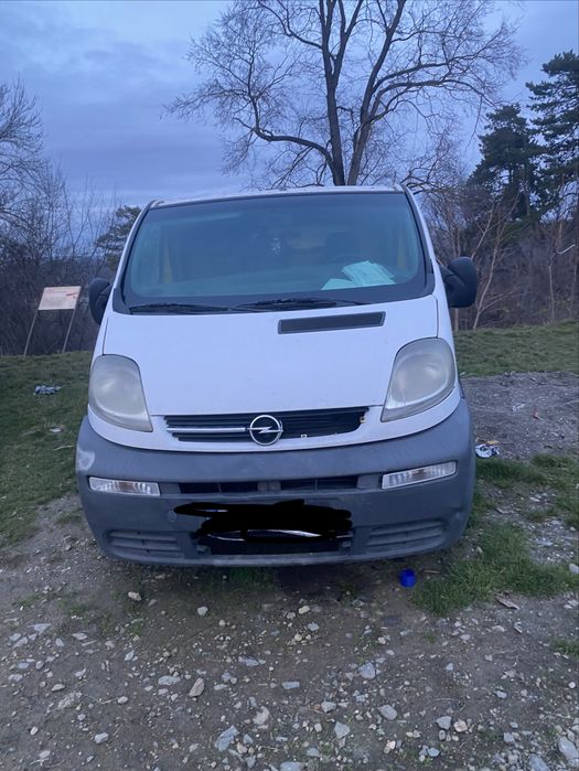De vanzare opel vivaro pentru dezmenbrari