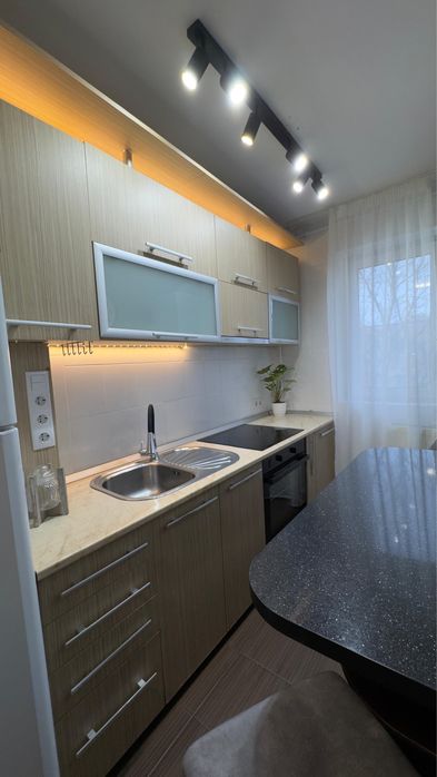 PF vand apartament 2 camere, Gr Alexandrescu, Manastur, intre Piata Flora si Primaverii