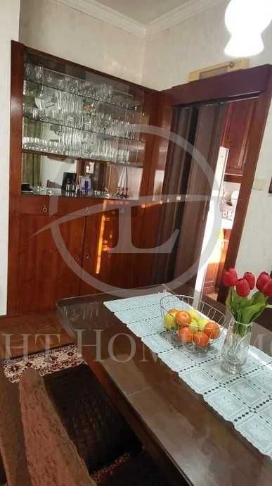 Продава се Тристаен апартамент в Пловдив, Център - 90 кв.м за 1578 €/кв.м - Снимка #3