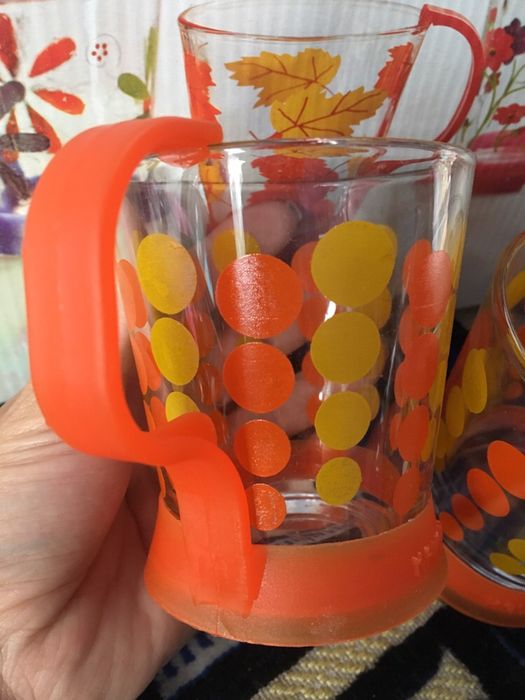 Продам кружки 6 шт