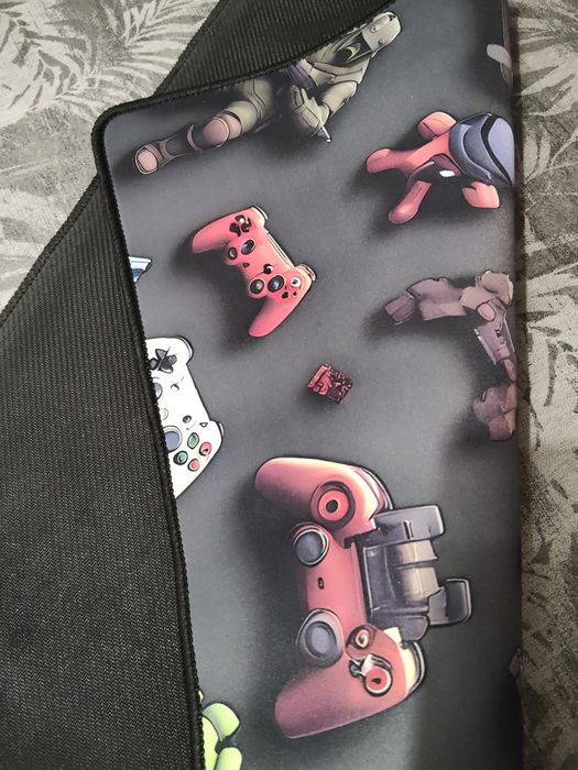 Mousepad nou desigilat