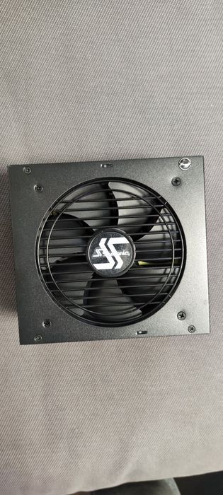 Sursă Seasonic 650W