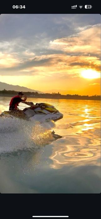 Продам гидроцикл Sea-Doo RXP-X 300