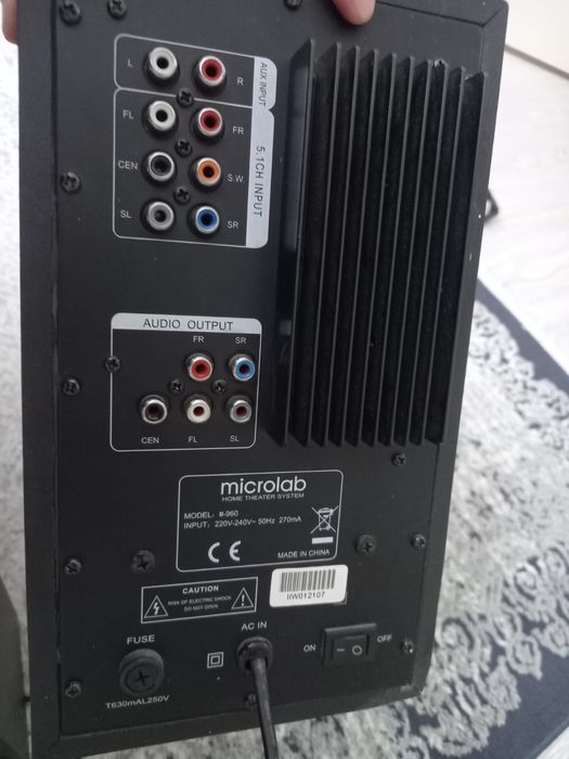 Продам колонки с сабвуфером