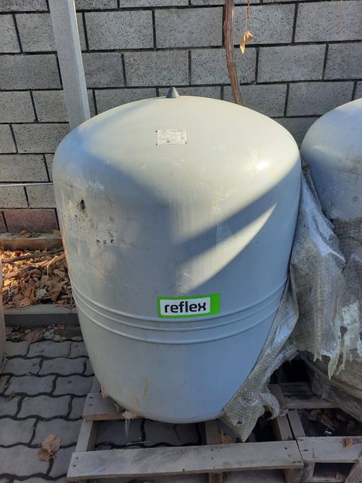 Продам расширительные бочки