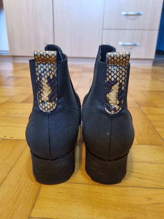 Botine negre piele naturala intoarsa suede noi