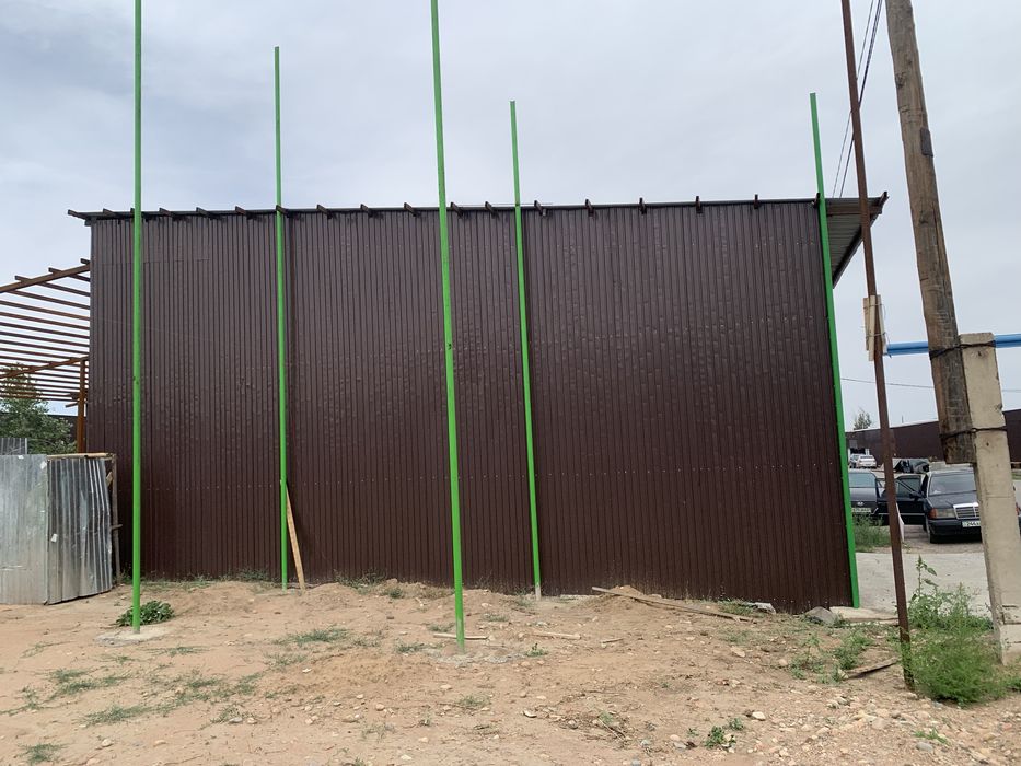 Ангар на строительном базаре