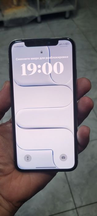 IPhone x 64g 100%