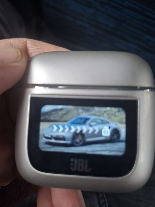 Vand casti jbl tour pro 2