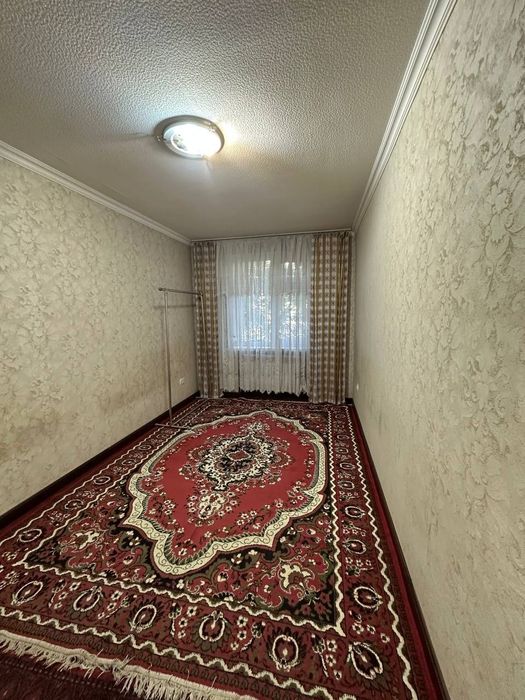 Arenda kvartira Yakkasaroy tumani 3xona 2etaj 5qavatli  oilaga berildi