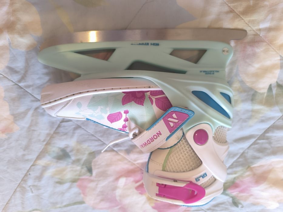 Детские коньки размер 31-36