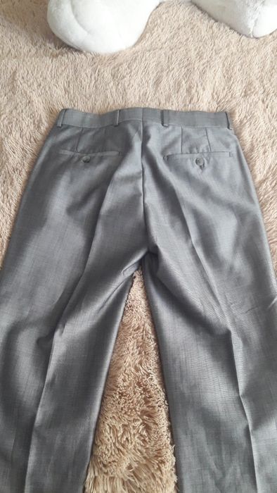 Продам Костюм мужской