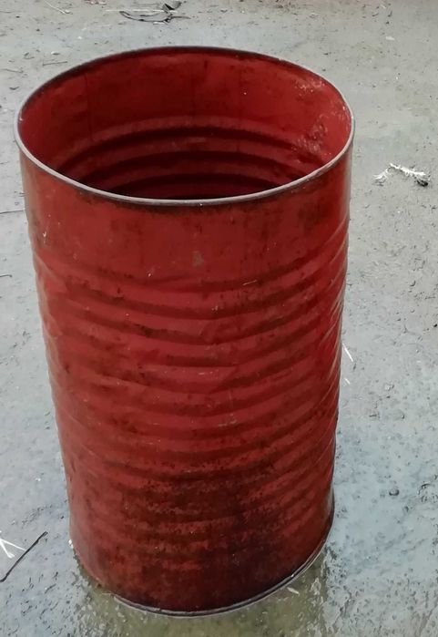 Butoi metalic de 100 l