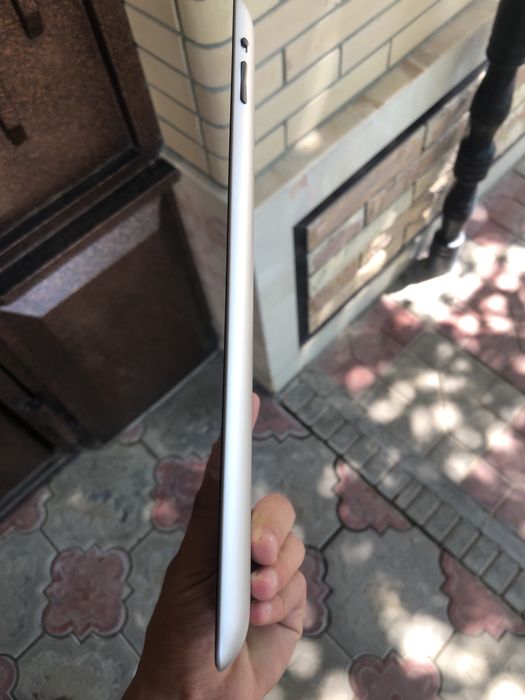 ipad sotiladi aybi icloud srochna sotiladi