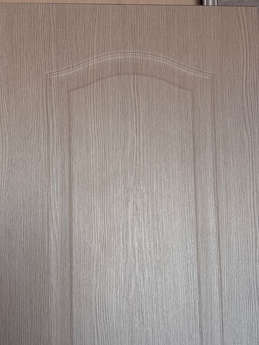 Продам дверь межкомнатную