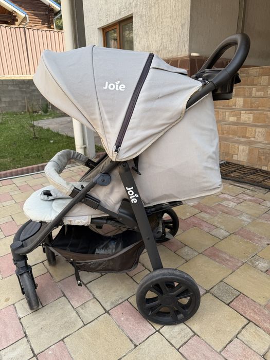 Коляска joie серая