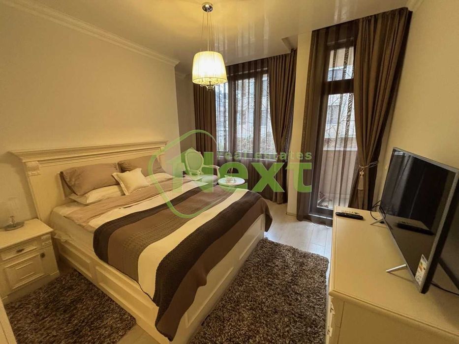 Продава се Четиристаен апартамент в София, Лозенец - 145 кв.м за 6 €/кв.м - Снимка #9