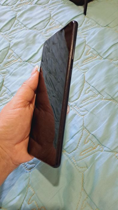 Продам  Samsung A21S в хорошем состоянии