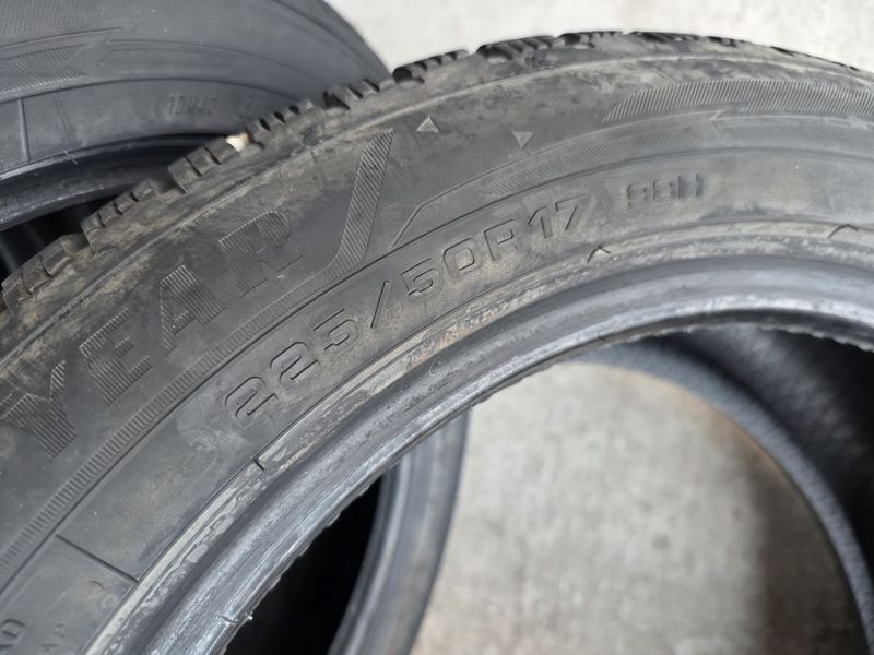 225/50/17 GOODYEAR 4бр