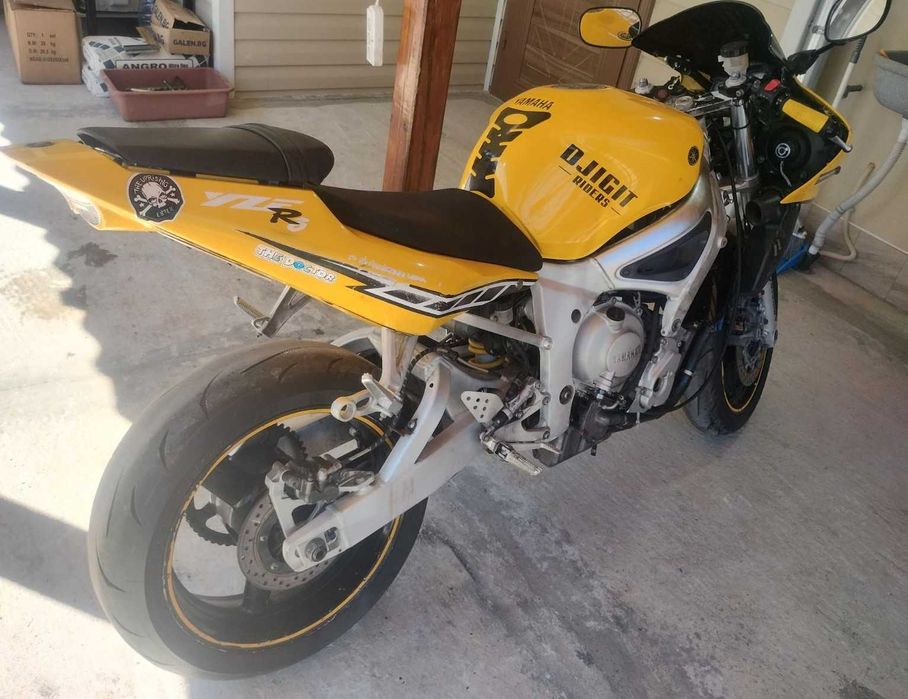 Yamaha YZF-R6 на части